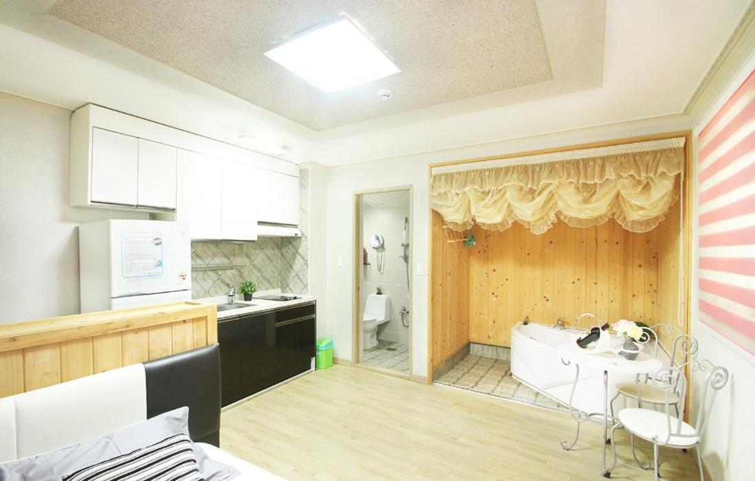 Chorok Pension Boryeong Habitación foto